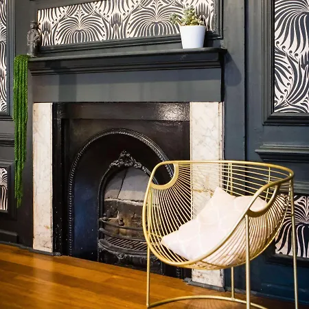 Feriehus Luxury Travel Emporium Yo1 - Exquisite 400 Year Old, Centre Townhouse *