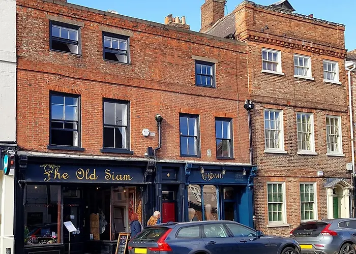 Luxury Travel Emporium Yo1 - Exquisite 400 Year Old, Centre Townhouse * York
