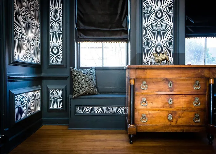 Luxury Travel Emporium Yo1 - Exquisite 400 Year Old, Centre Townhouse *