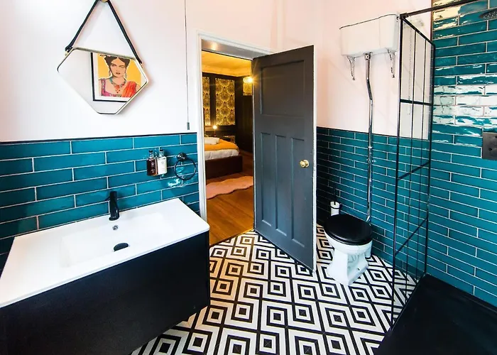 Luxury Travel Emporium Yo1 - Exquisite 400 Year Old, Centre Townhouse Сasa de vacaciones *