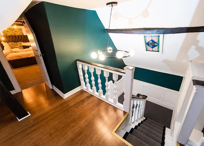 Luxury Travel Emporium Yo1 - Exquisite 400 Year Old, Centre Townhouse Сasa de vacaciones *