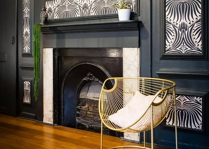 Сasa de vacaciones Luxury Travel Emporium Yo1 - Exquisite 400 Year Old, Centre Townhouse *