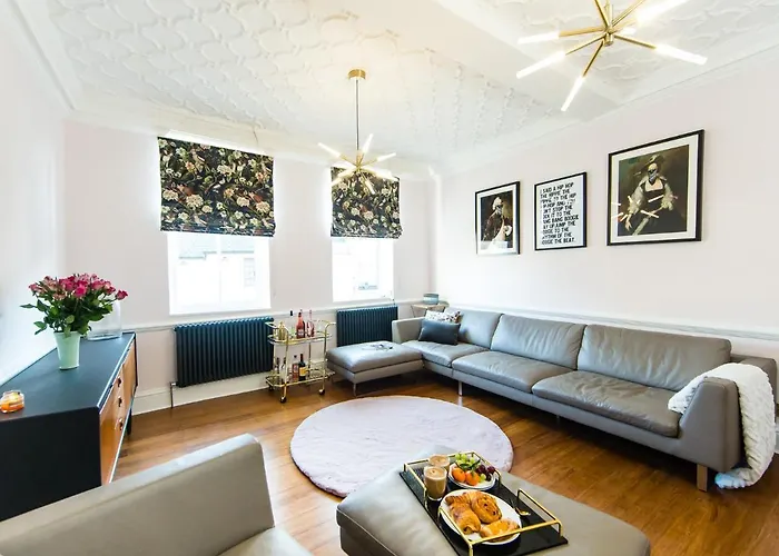 Luxury Travel Emporium Yo1 - Exquisite 400 Year Old, Centre Townhouse Сasa de vacaciones