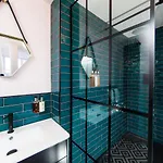 Luxury Travel Emporium Yo1 - Exquisite 400 Year Old, Centre Townhouse
